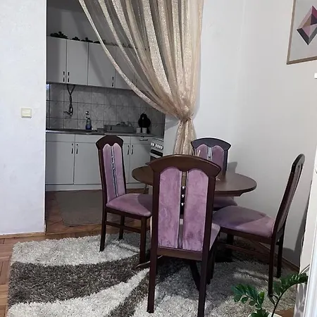 Stan Na Dan Plava Zgrada Apartment Bosanska Gradiska