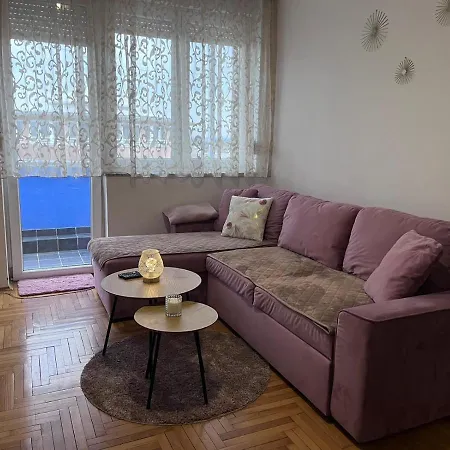 Stan Na Dan Plava Zgrada Apartment *